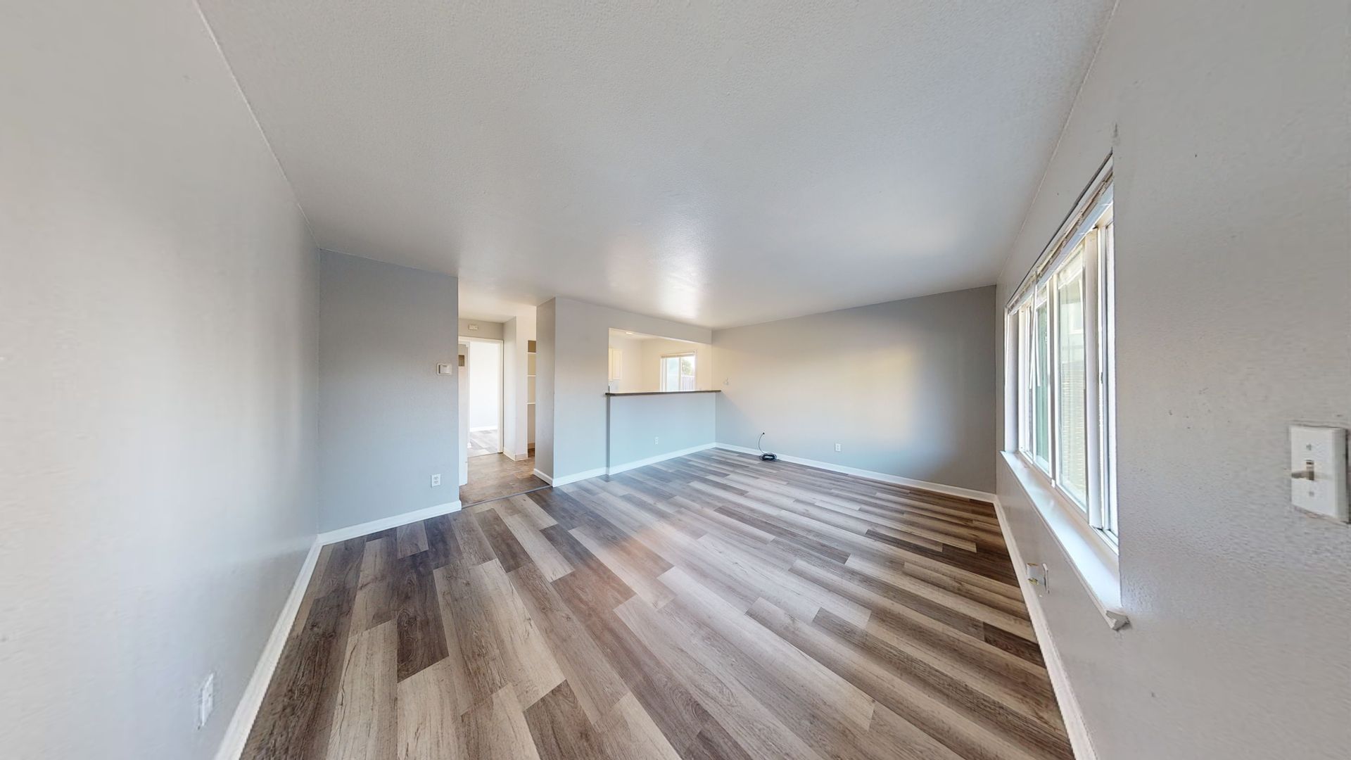 5549 Foothill Blvd