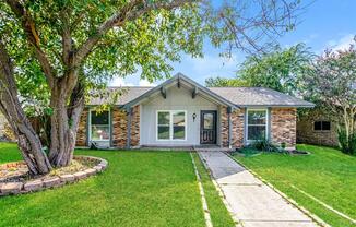 2030 Glencrest Lane