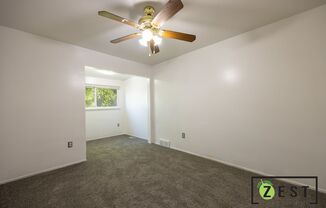 2 beds, 1 bath, $1,100, Unit 2 (Upper)