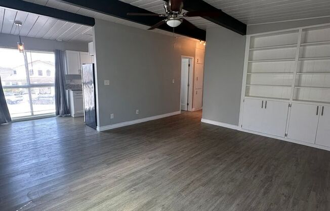 4533 Contour Blvd.
