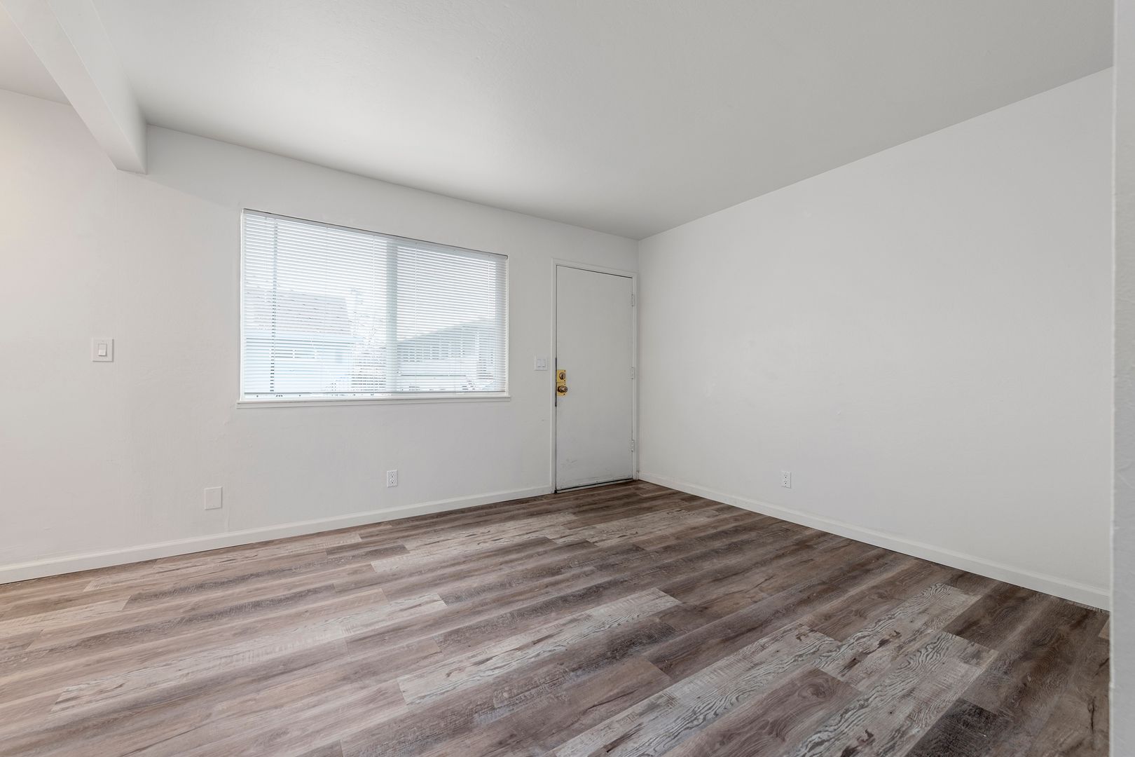 S. 9TH 67