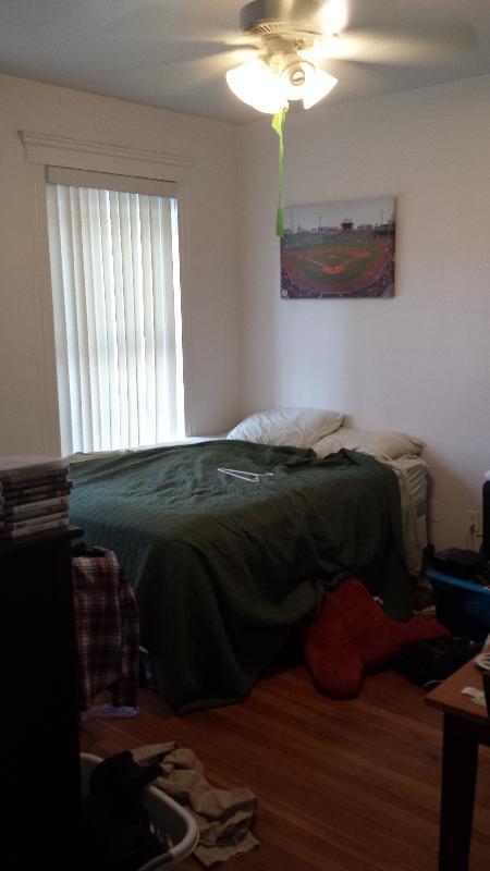 Studio, 1 bath, 330 sqft, $2,400, Unit 10