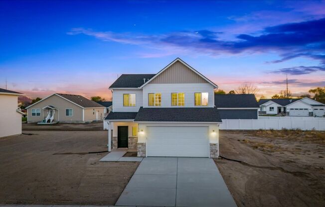 Brand New Single-Family Home in Garland