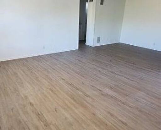 1 bed, 1 bath, $2,025, Unit 06