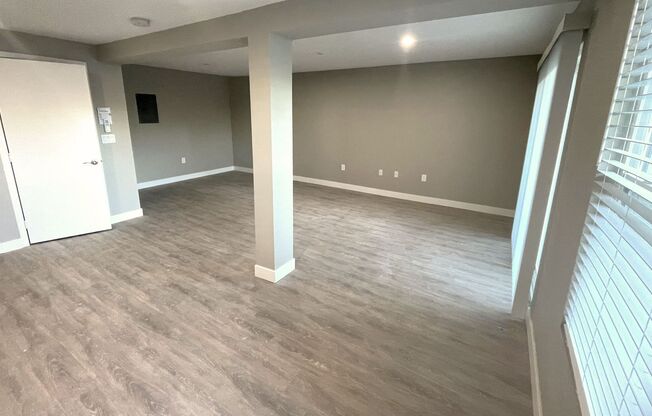 Studio, 1 bath, 589 sqft, $2,095, Unit 48
