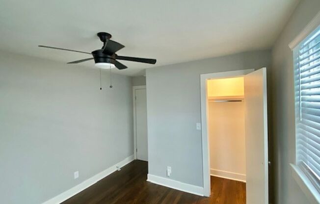 2 beds, 1 bath, $1,650