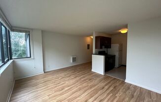 1Bd/1Ba Home in Goose Hollow neighborhood ~ Secured Garage Parking and Additional Storage Unit!!!