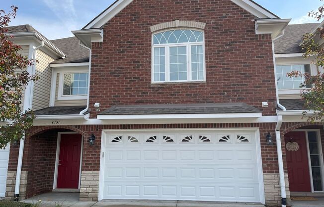 3 Bedroom, 2 1/2 Bath, Townhouse w/ 2-Car Garage by Stoney Creek, Shelby Township