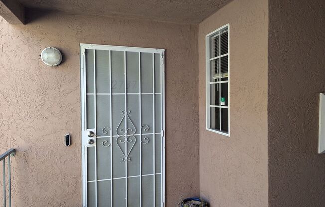 2 beds, 2 baths, $2,750, Unit UNIT 2737