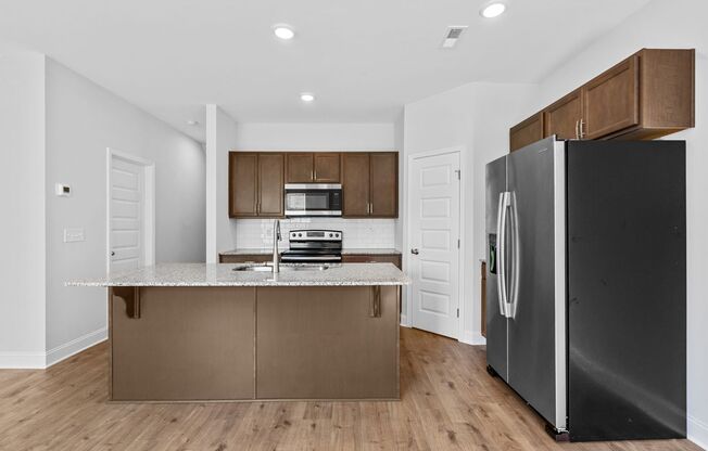3 Bedroom/2.5 Bath/1 Car Garage Townhome