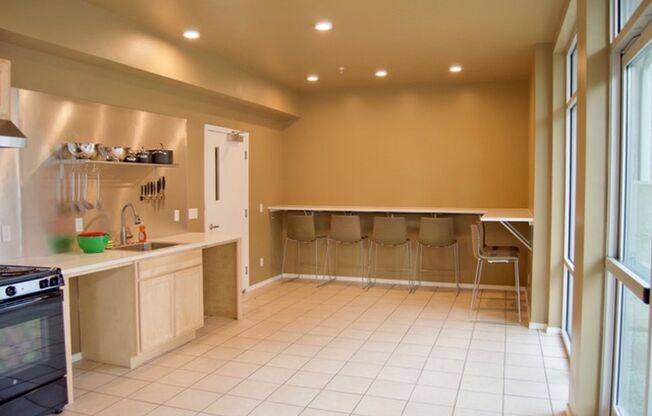 Riano by aPodment Suites — Where Ballard Vibe Meets Smart Micro-Living