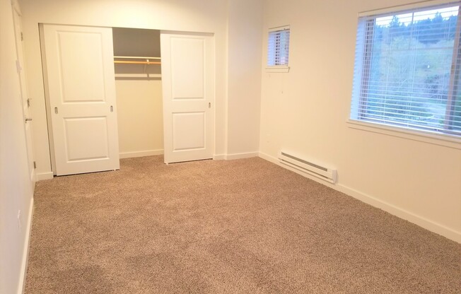 2 beds, 1 bath, 1,080 sqft, $2,445, Unit 4759-3B