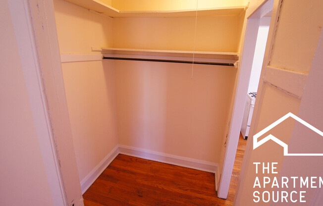 3308 West Schubert Ave.