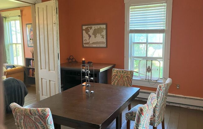 1009 Muddy Creek Forks Rd
