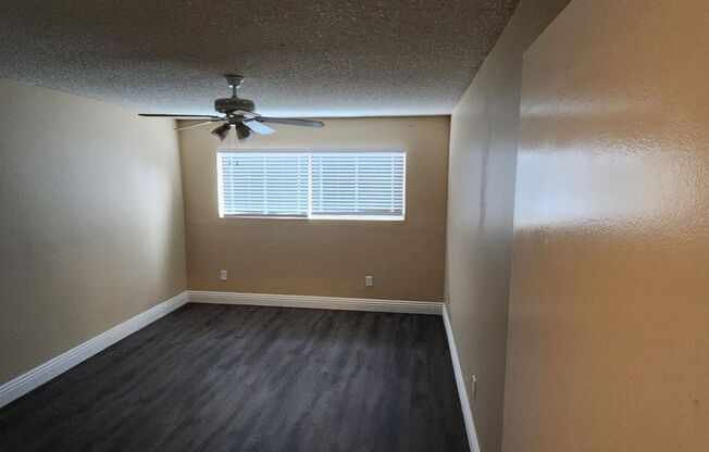 2 beds, 1 bath, 1,056 sqft, $2,100