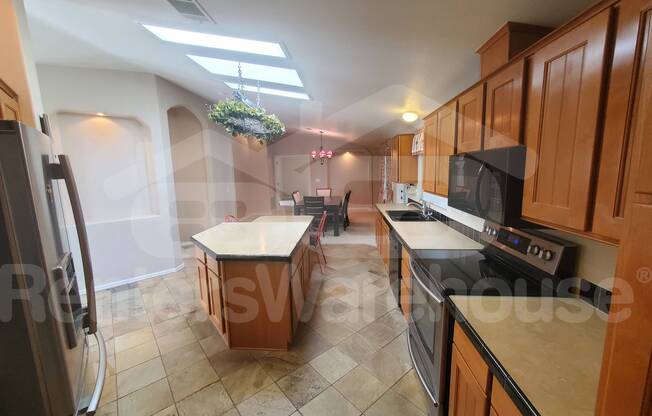 2550 S ELLSWORTH RD