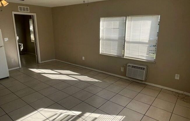 1 bed, 1 bath, $1,150