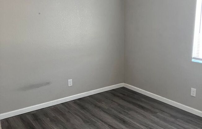 3131 E Fairmount - D