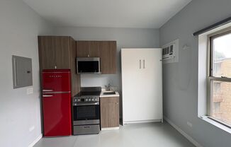 Studio, 1 bath, $1,050, Unit 110