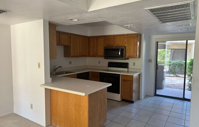 2 beds, 2 baths, $1,950