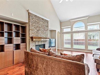 10036 LISI ANNE DR