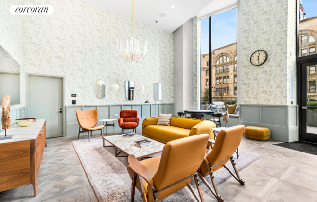 11 Hoyt Street