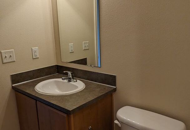 2 beds, 2 baths, 994 sqft, $1,425, Unit E301