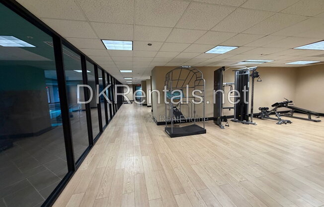 2 beds, 1 bath, 1,054 sqft, $2,200, Unit 728 728