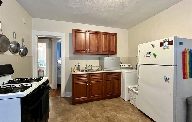 2 beds, 1 bath, 1,000 sqft, $2,800, Unit 1