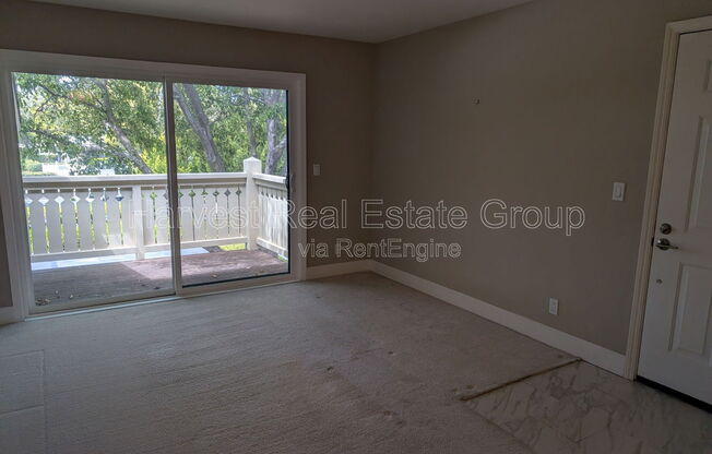 218 SHORELINE CT