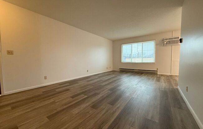1116 2nd Street SE - Uptown Apartments