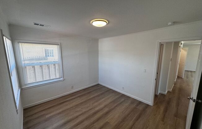 3 beds, 2 baths, $3,995, Unit 22846