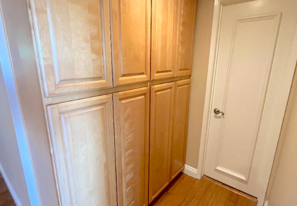 2 beds, 1.5 baths, 950 sqft, $4,195