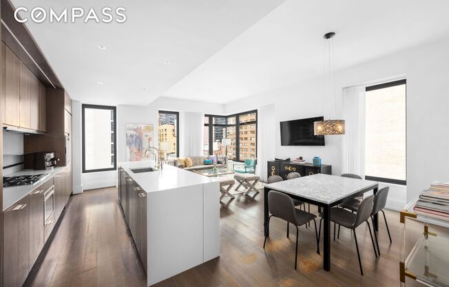301 E 50 ST