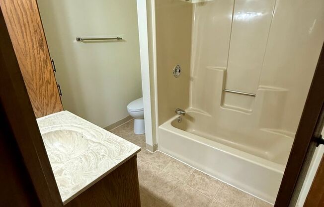 2 beds, 2 baths, 1,029 sqft, $1,169, Unit 1901-022