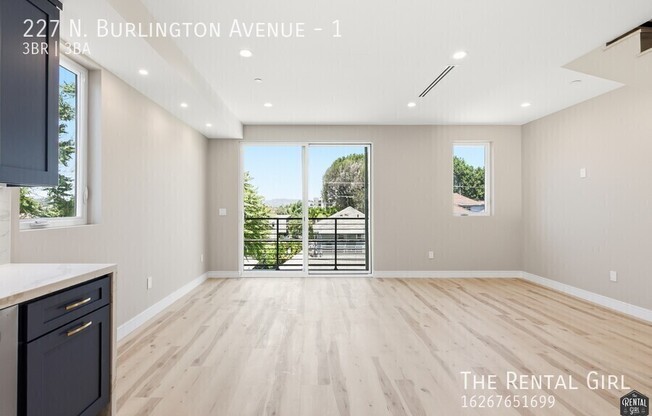 227 N BURLINGTON AVE
