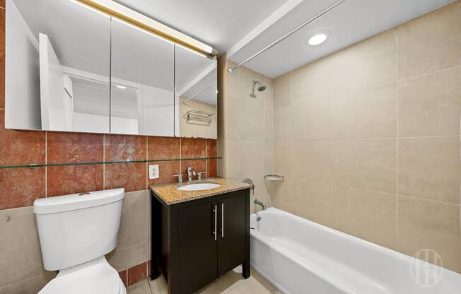 1 bed, 1 bath, 726 sqft, $5,500, Unit S7M