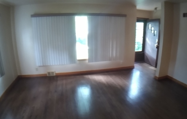 326 N 68 ST