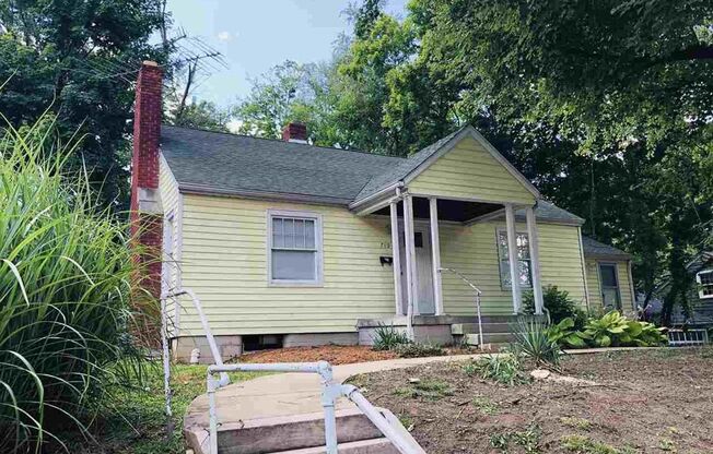 Large 4 BR House Near Downtown and IU Campus: Available July 2025!