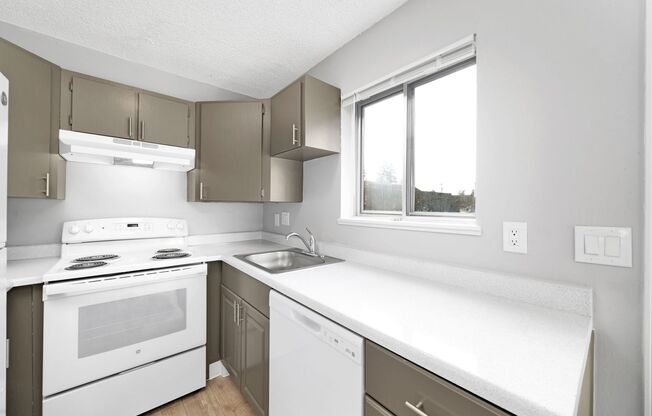 2 beds, 1.5 baths, 846 sqft, $1,495, Unit 07