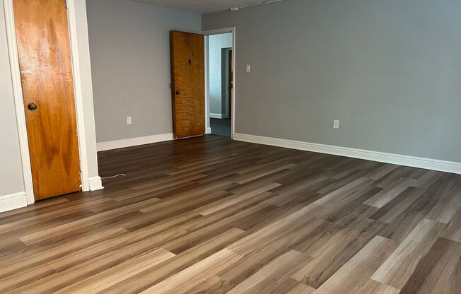 2 beds, 1 bath, 800 sqft, $1,840, Unit 6224 Fifth Ave. #315F