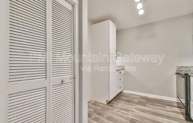 3 beds, 2 baths, 1,248 sqft, $1,750
