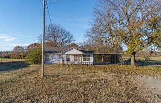 Charming 3 Bed/ 2 Bath Home in Greenwood (.54 Acre Lot)