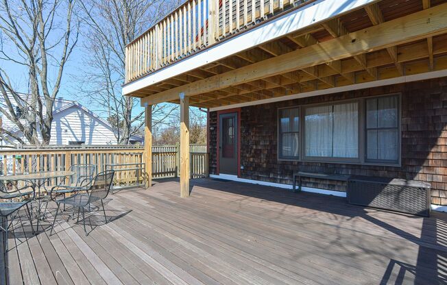 WINTER RENTAL: 334 Granite St, Rockport (Utilities Included)