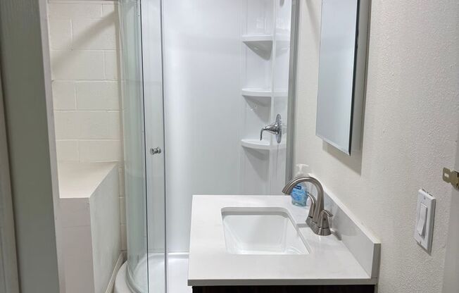 Small home for rent. Private entry 1 BR 1 BA in Downey, CA