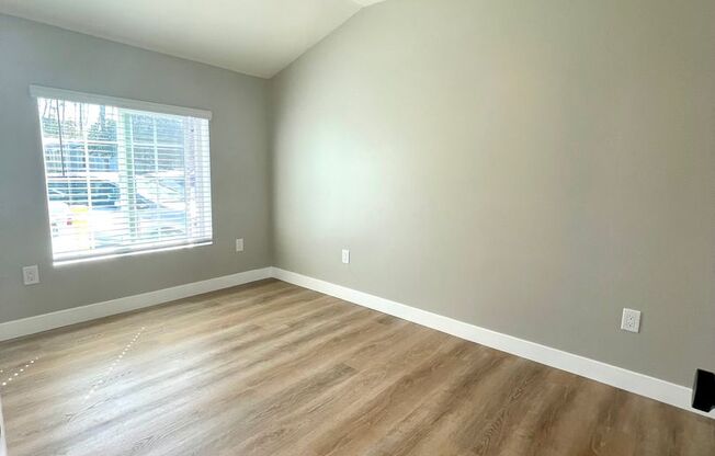 1 bed, 1 bath, 450 sqft, $2,450, Unit 3