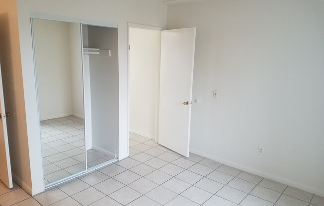 1 bed, 1 bath, 381 sqft, $1,799