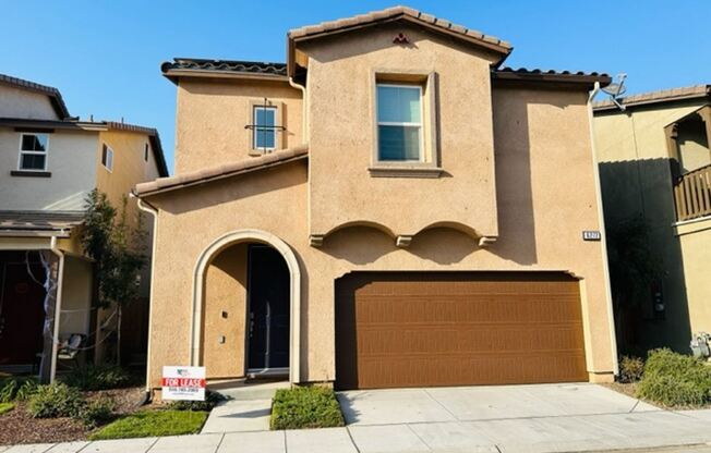 6272 E Valley Edge Dr