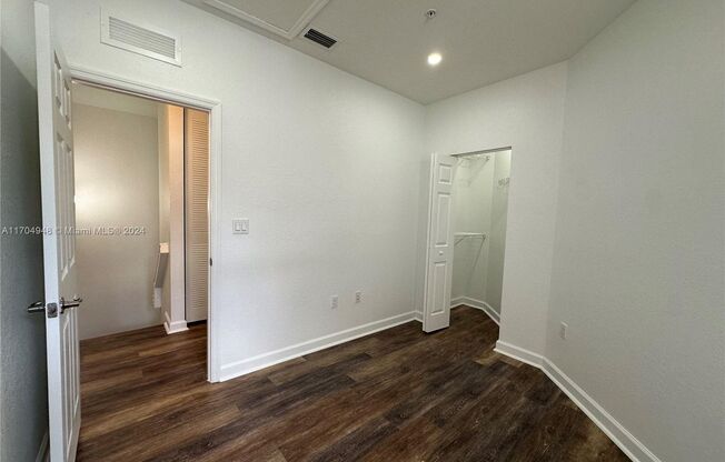 2 beds, 2 baths, 1,088 sqft, $2,995, Unit 10630 NW 88th St appt 203 (A11704948)