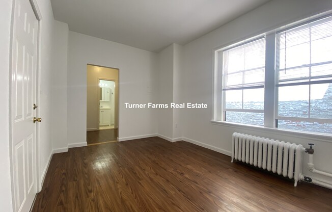 31 Temple St.